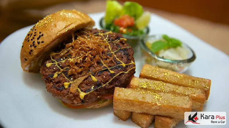 همبرگر با گوشت شتر غذای معروف عربی