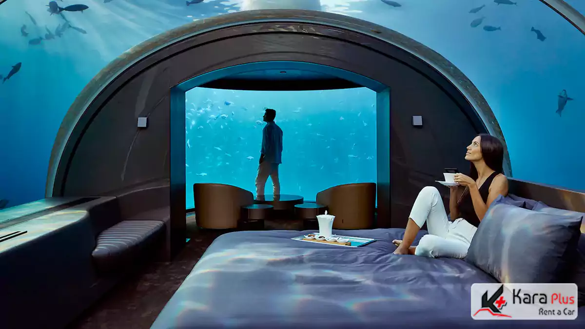 رستوران هتل Poseidon Underwater Suite در شهر دبی