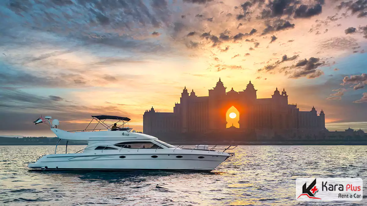 با خانواده و دوستان در قایق های تفریحی دبی سفر کنید و زندگی لوکس دبی را تجربه کنید